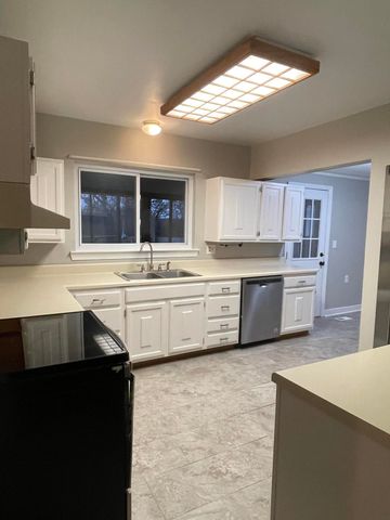 991 Joe Engel Drive, Chattanooga, TN 37421