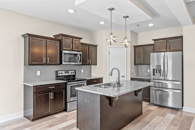 1149 Eagles View Drive, Clarksville, TN 37040