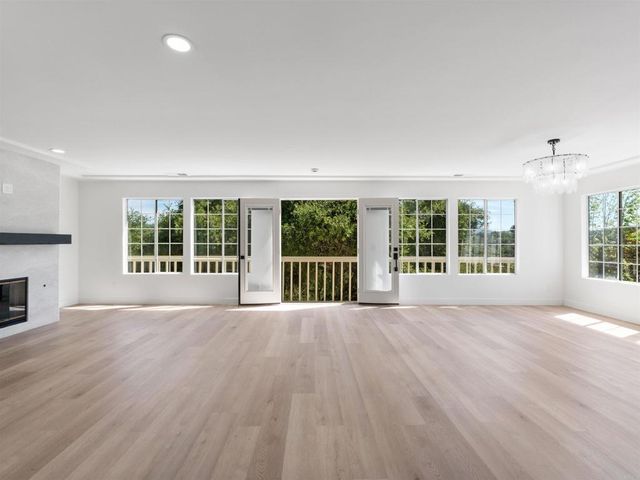 28148 Mountain Meadow Road, Escondido, CA 92026