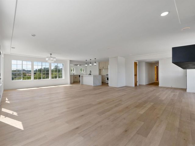 28148 Mountain Meadow Road, Escondido, CA 92026