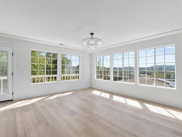 28148 Mountain Meadow Road, Escondido, CA 92026