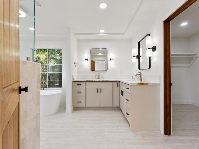 28148 Mountain Meadow Road, Escondido, CA 92026