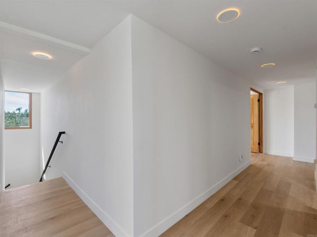 28148 Mountain Meadow Road, Escondido, CA 92026