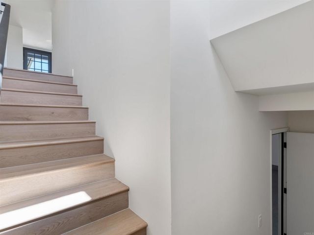 28148 Mountain Meadow Road, Escondido, CA 92026