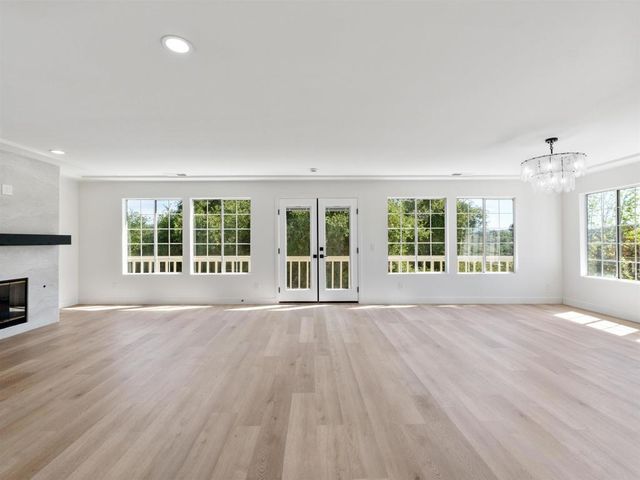 28148 Mountain Meadow Road, Escondido, CA 92026