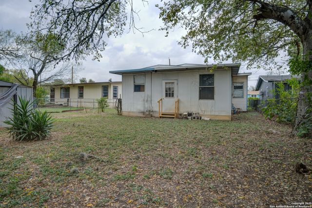 610 Corliss, San Antonio, TX 78220