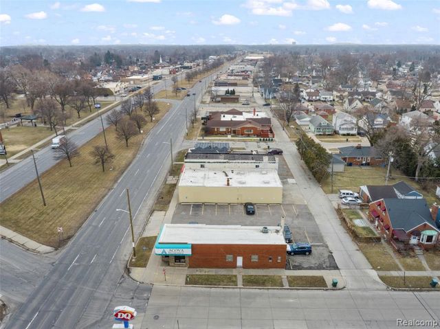 3168 Fort Street, Lincoln Park, MI 48146