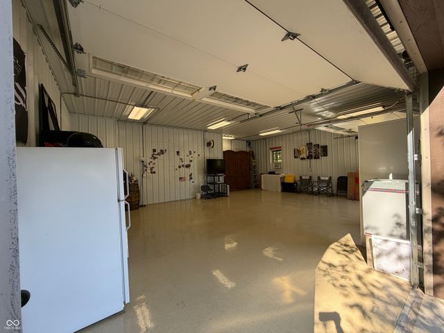 12340 N Cedarwood Drive, Mooresville, IN 46158