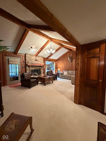 12340 N Cedarwood Drive, Mooresville, IN 46158