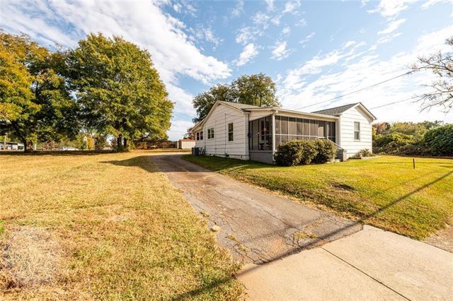 888 N Clayton Street, Lawrenceville, GA 30046