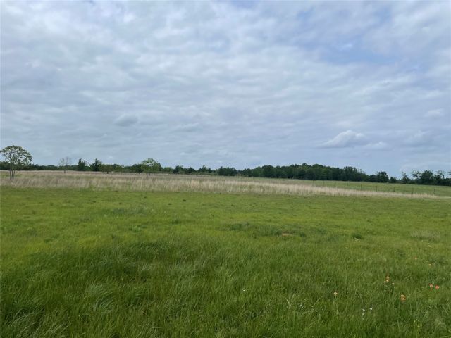 712 Vz County Road 3510, Wills Point, TX 75169