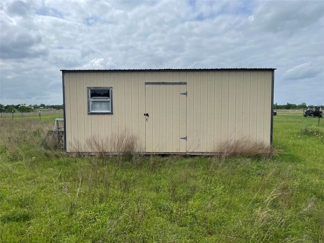 712 Vz County Road 3510, Wills Point, TX 75169