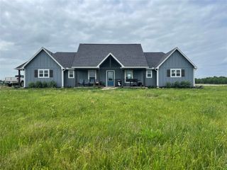 712 Vz County Road 3510, Wills Point, TX 75169