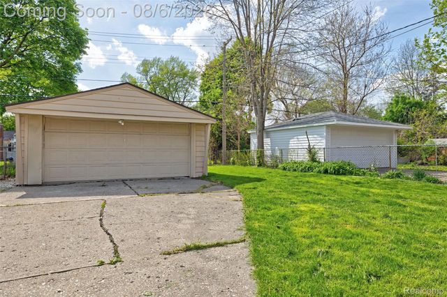 11353 Rockland, Redford Charter Township, MI 48239