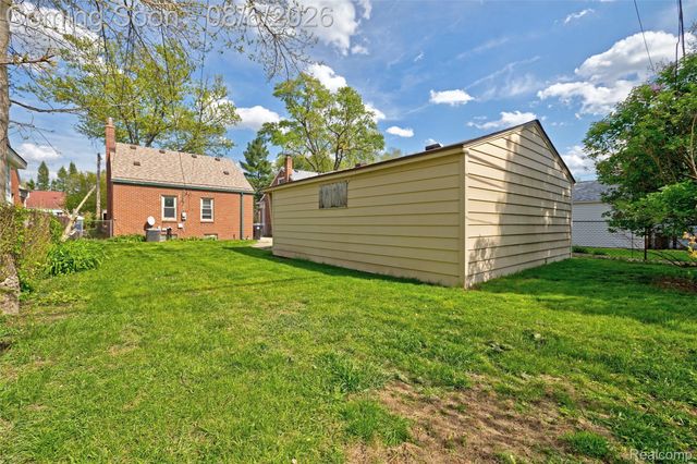 11353 Rockland, Redford Charter Township, MI 48239