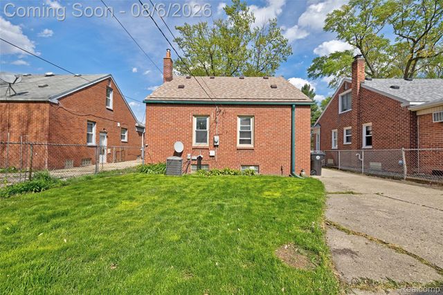 11353 Rockland, Redford Charter Township, MI 48239