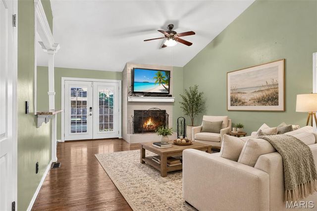 11695 Chandellay Drive, St Louis, MO 63146