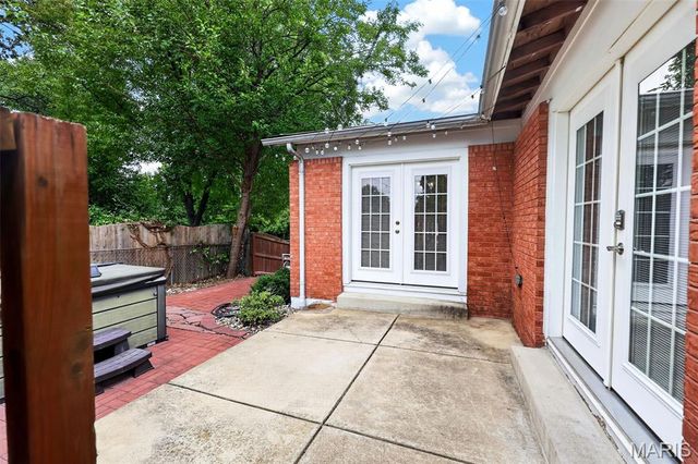 11695 Chandellay Drive, St Louis, MO 63146
