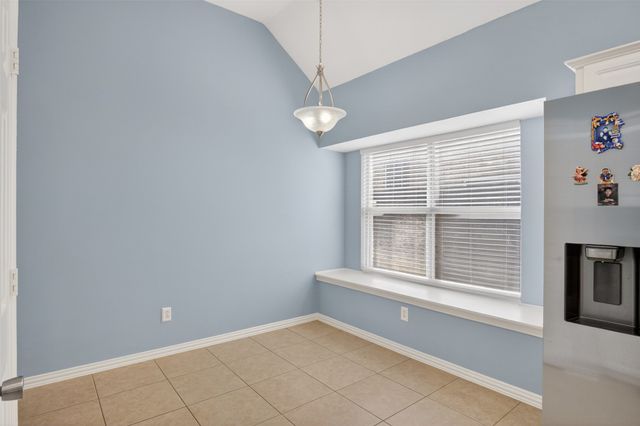 824 High Meadow Court, Lewisville, TX 75077
