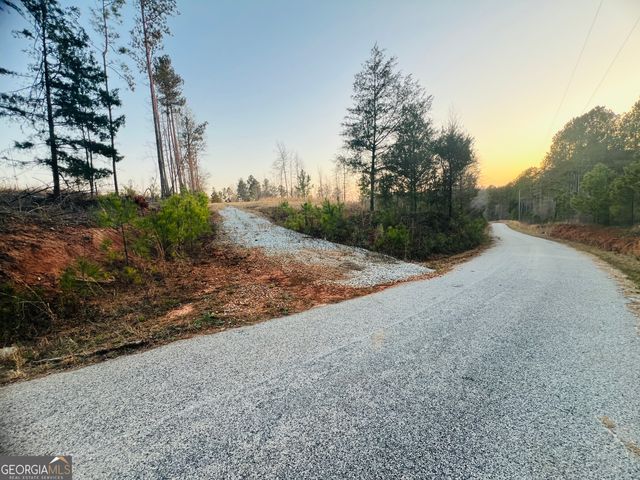 1904 Calhoun Road, Dewy Rose, GA 30634