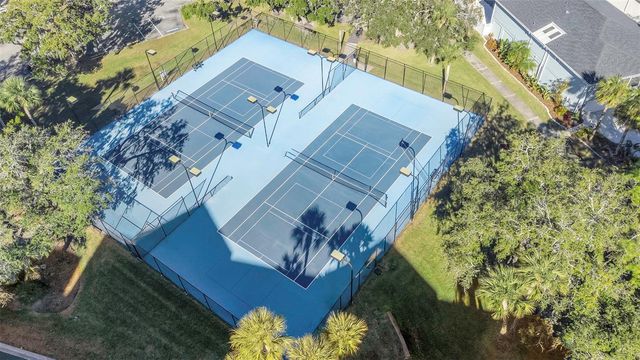 6015 BAREFOOT COURT, New Port Richey, FL 34652