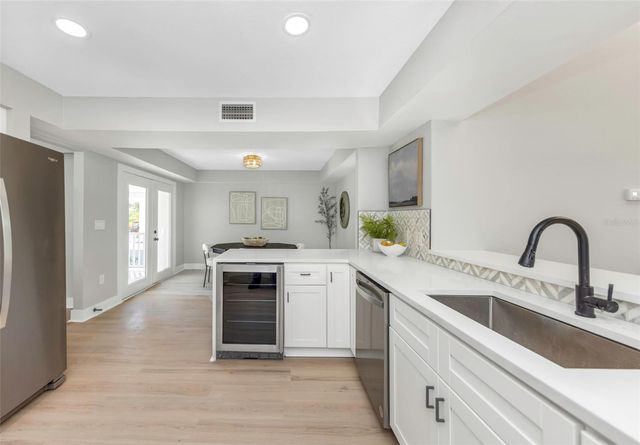 6015 BAREFOOT COURT, New Port Richey, FL 34652