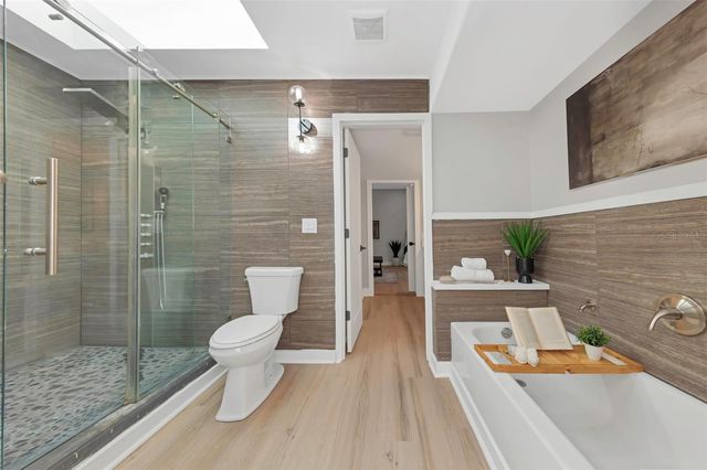 6015 BAREFOOT COURT, New Port Richey, FL 34652