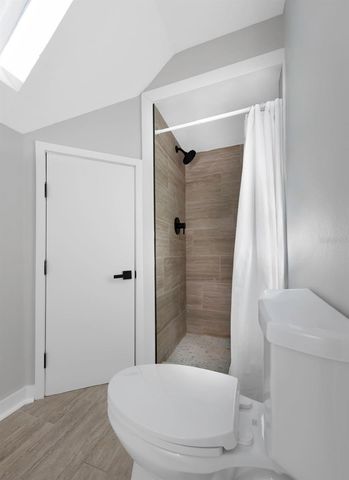 6015 BAREFOOT COURT, New Port Richey, FL 34652