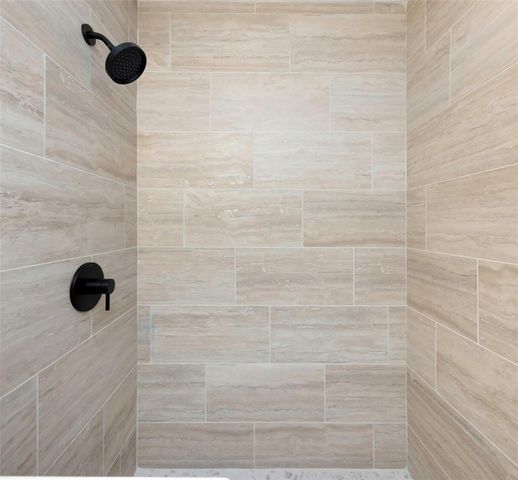 6015 BAREFOOT COURT, New Port Richey, FL 34652