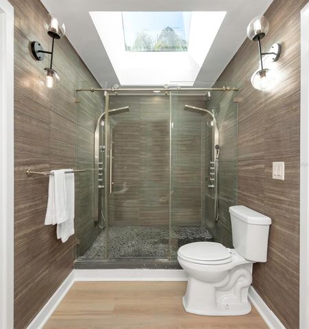 6015 BAREFOOT COURT, New Port Richey, FL 34652