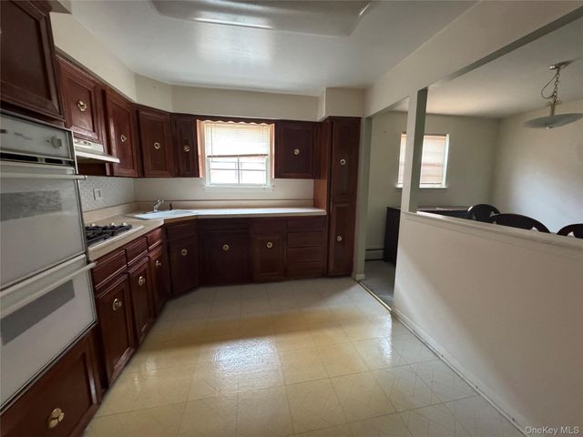 87-66 52nd Avenue, Elmhurst, NY 11373