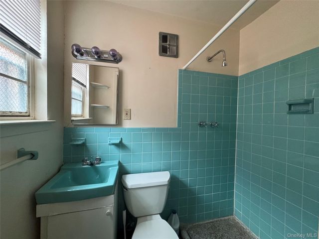 87-66 52nd Avenue, Elmhurst, NY 11373