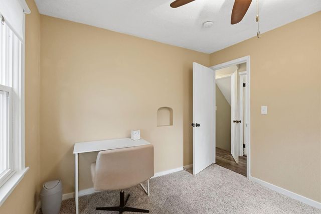 992 McLean Avenue, Saint Paul, MN 55106