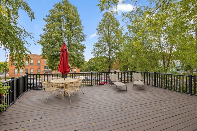 992 McLean Avenue, Saint Paul, MN 55106
