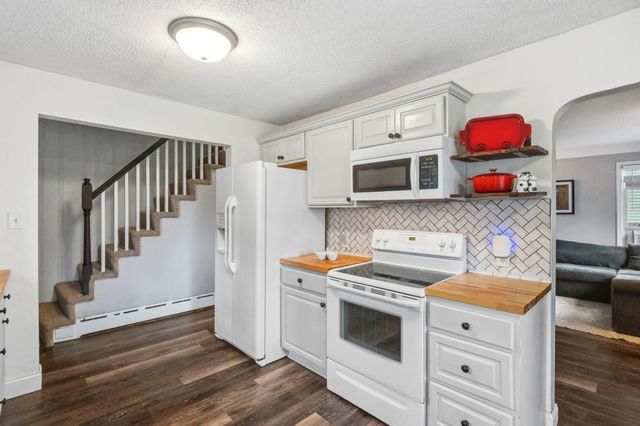 992 McLean Avenue, Saint Paul, MN 55106