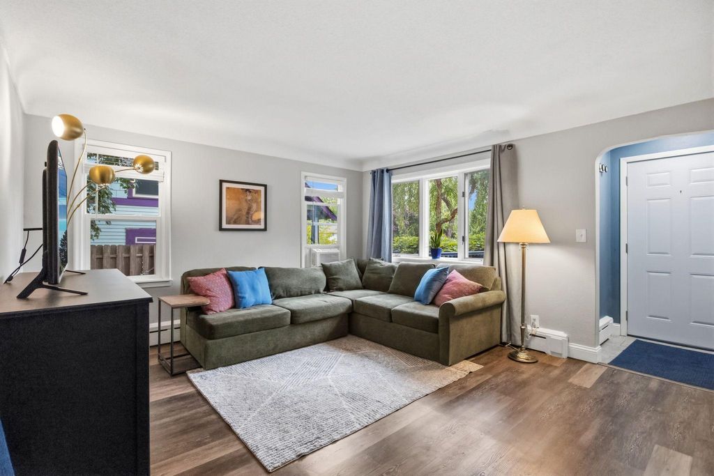 992 McLean Avenue, Saint Paul, MN 55106 — photo 5