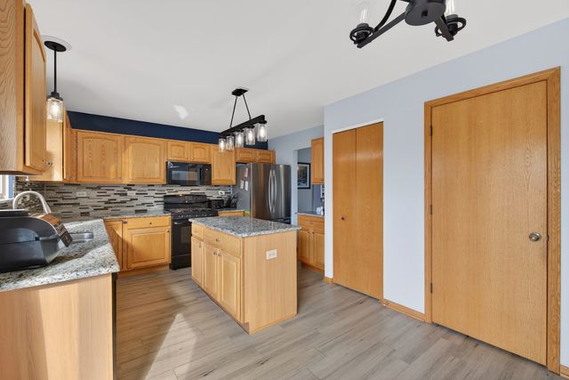 3504 BOYER Lane, Plano, IL 60545