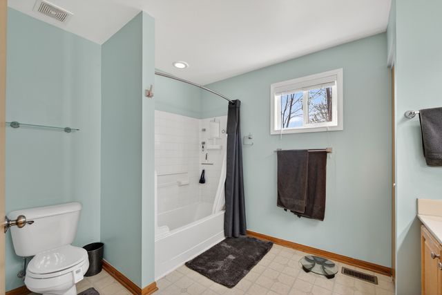 3504 BOYER Lane, Plano, IL 60545