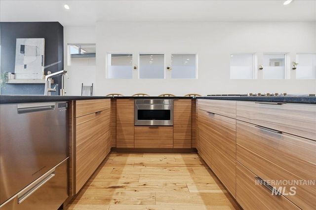 764 E Ashbourne Lane, Eagle, ID 83616