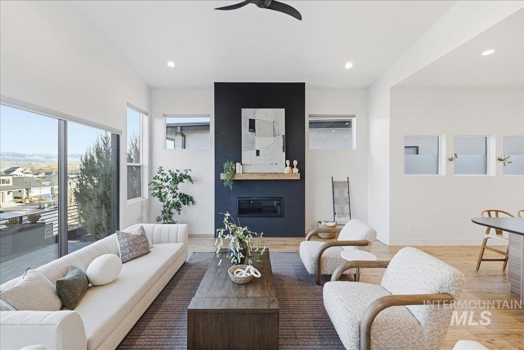 764 E Ashbourne Lane, Eagle, ID 83616 photo 12