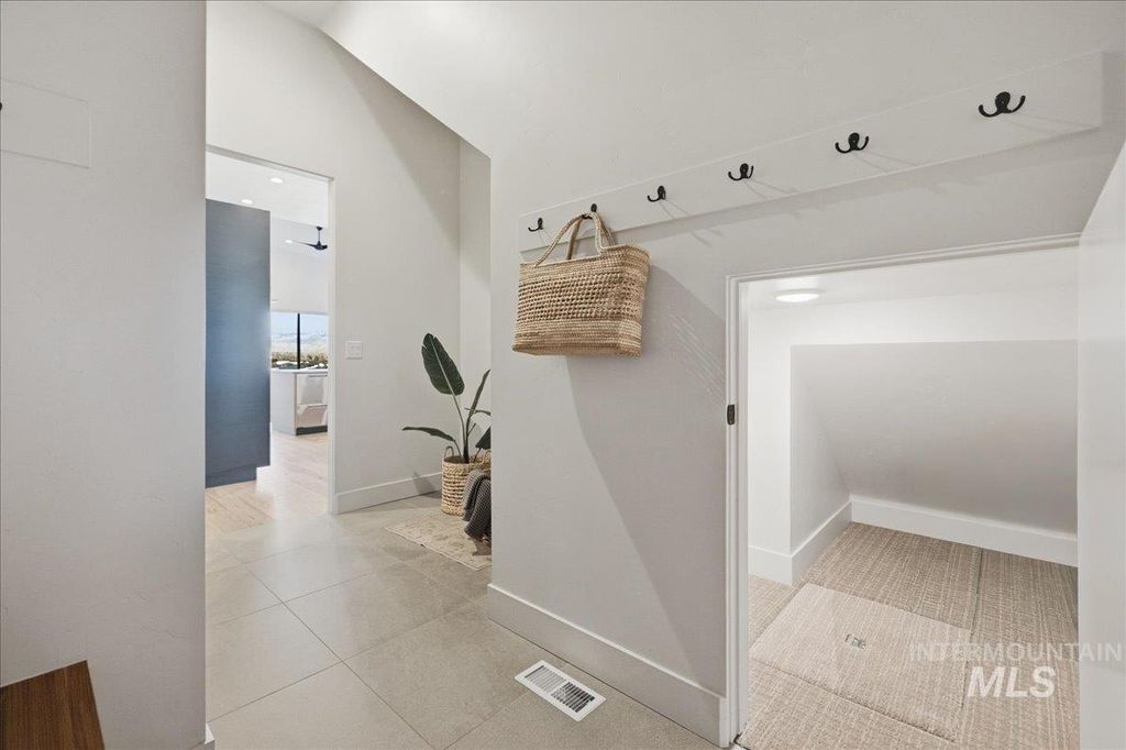 764 E Ashbourne Lane, Eagle, ID 83616 photo 23