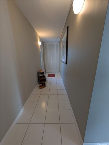 1212 Punahou Street 1206, Honolulu, HI 96826