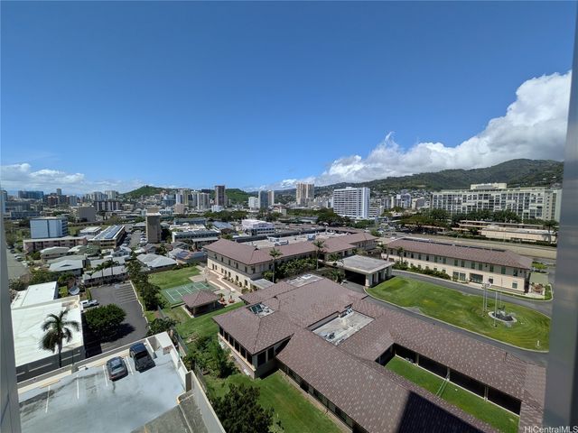 1212 Punahou Street 1206, Honolulu, HI 96826