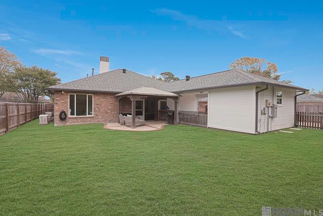 7836 Menlo Dr, Baton Rouge, LA 70808