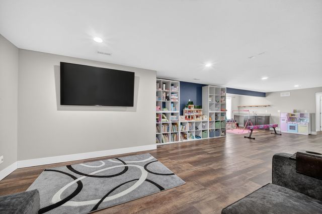 1415 S 5th Street, Adel, IA 50003