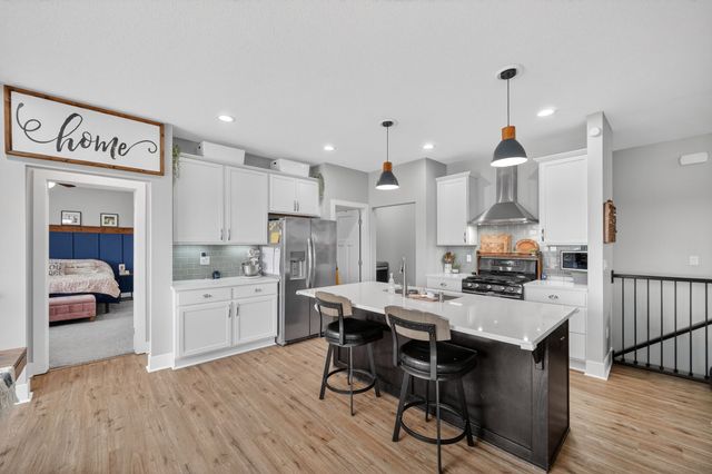 1415 S 5th Street, Adel, IA 50003