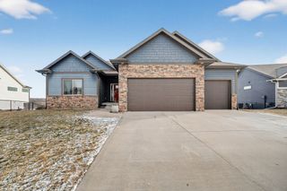 1415 S 5th Street, Adel, IA 50003