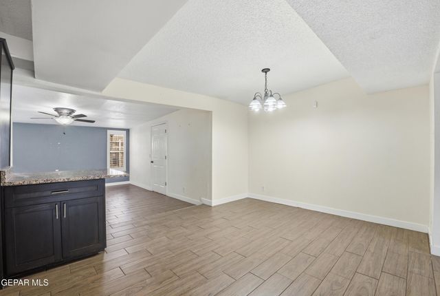 10217 SINGAPORE Avenue, El Paso, TX 79925