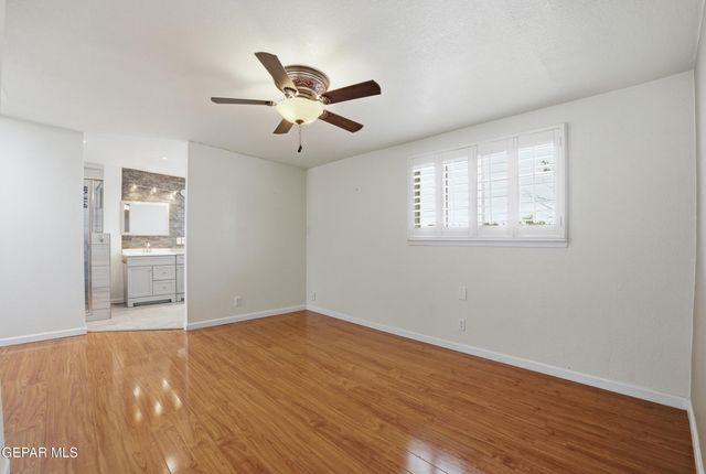 10217 SINGAPORE Avenue, El Paso, TX 79925