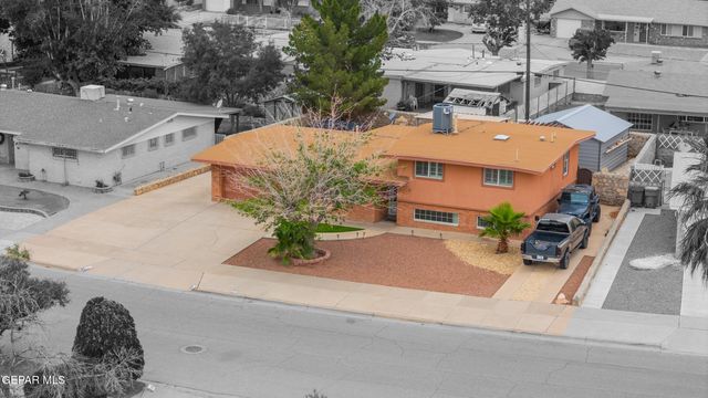 10217 SINGAPORE Avenue, El Paso, TX 79925